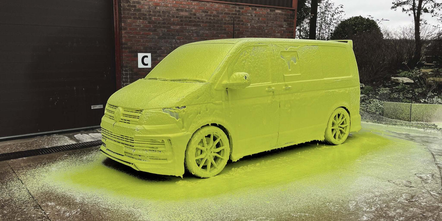 Alien Magic - Glo Yellow Coloured Snow Foam
