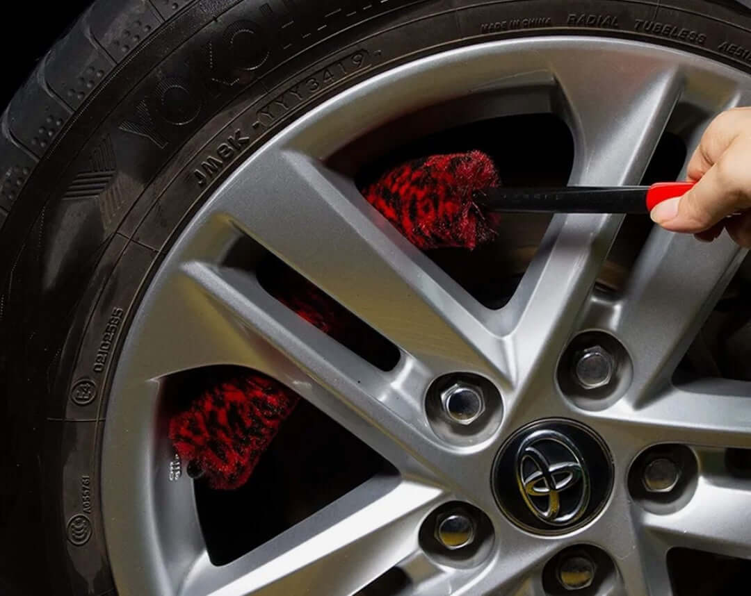Becton Detailing - Plush Wheel Woolie