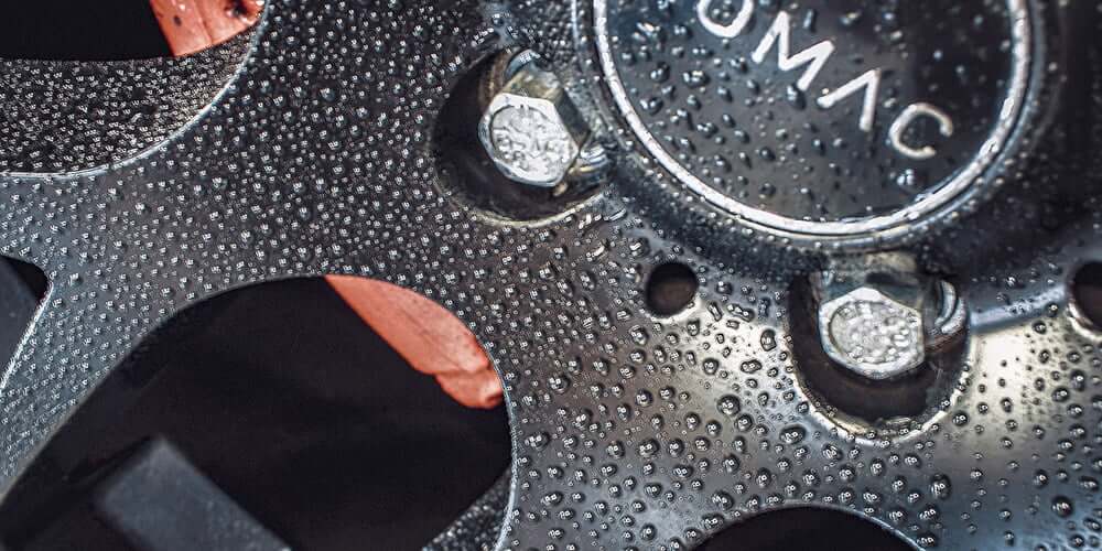 Open media 4 in modal